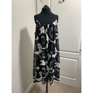 Dressbarn Women's Size 16 Black Abstract Print Sleeveless Knee length Dress